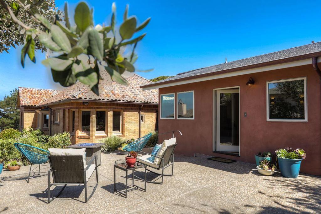 289 Lighthouse Avenue Property Photo 33