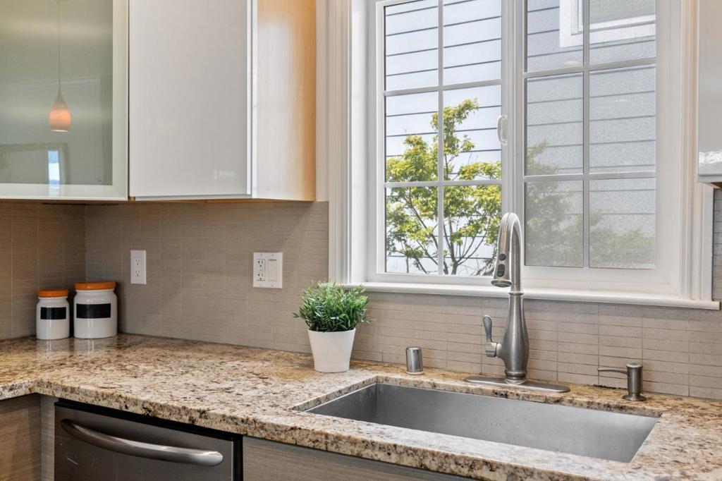ML81888320 Property Photo 25
