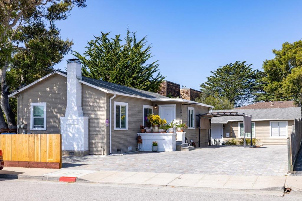 ML81889805 Property Photo 1