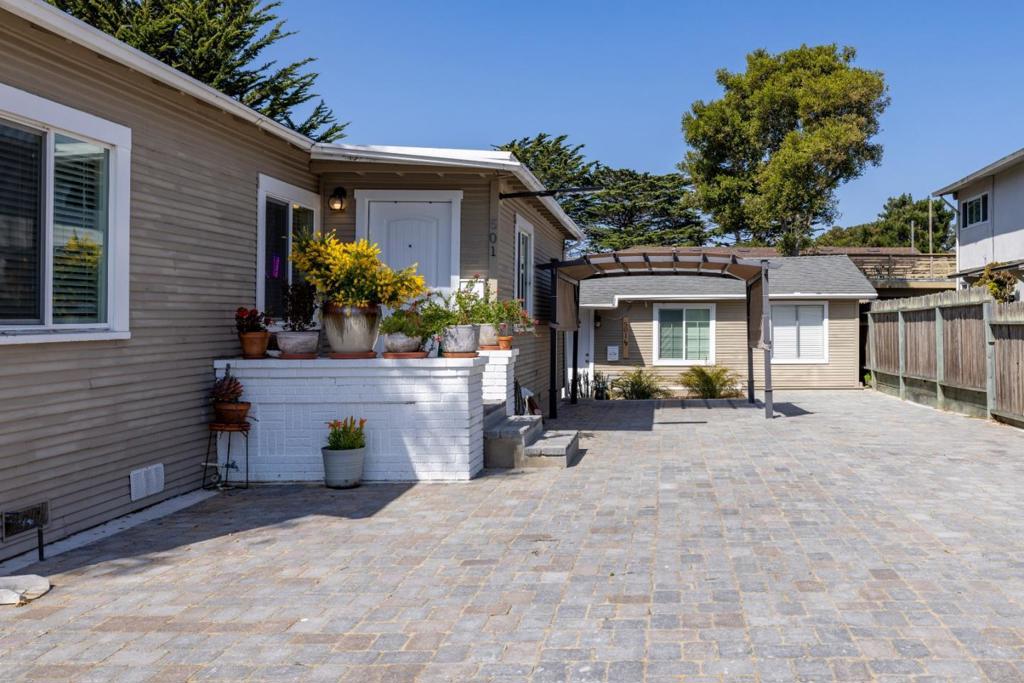 ML81889805 Property Photo 3