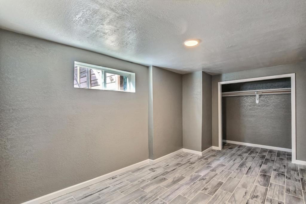 1493 Ford Avenue Property Photo 18