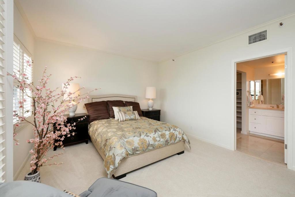 1 Baldwin Avenue 517 Property Photo 3