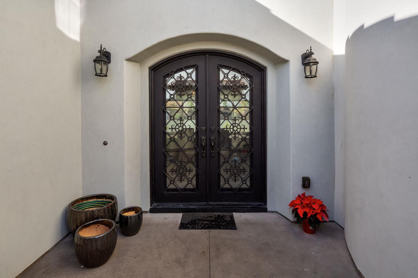 ML81890513 Property Photo 3