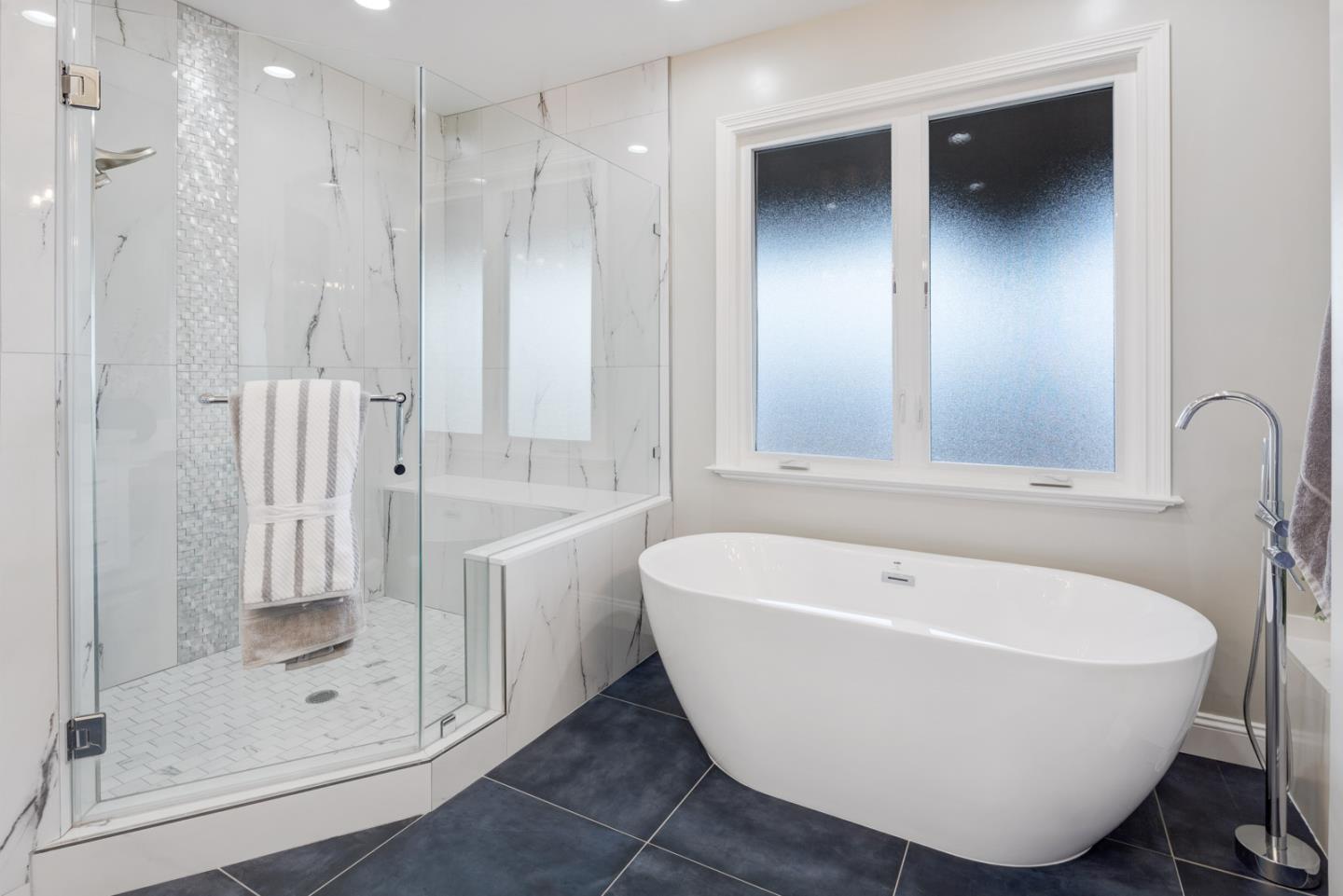 ML81890513 Property Photo 24