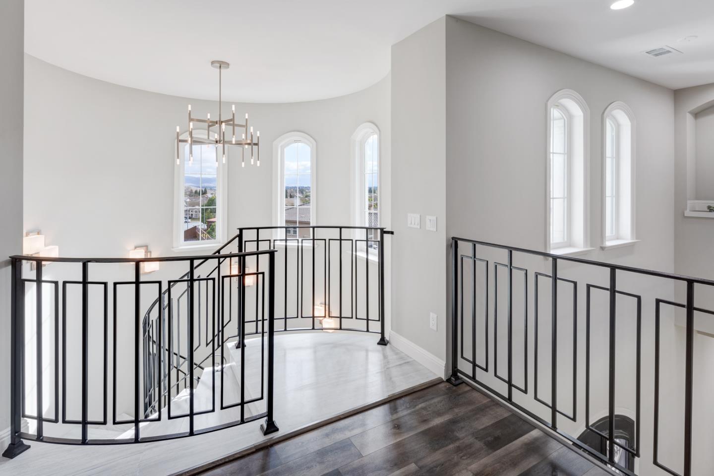 ML81890513 Property Photo 28