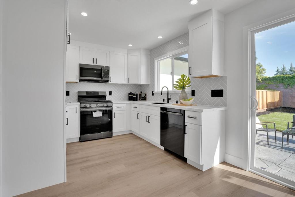 ML81891352 Property Photo 5