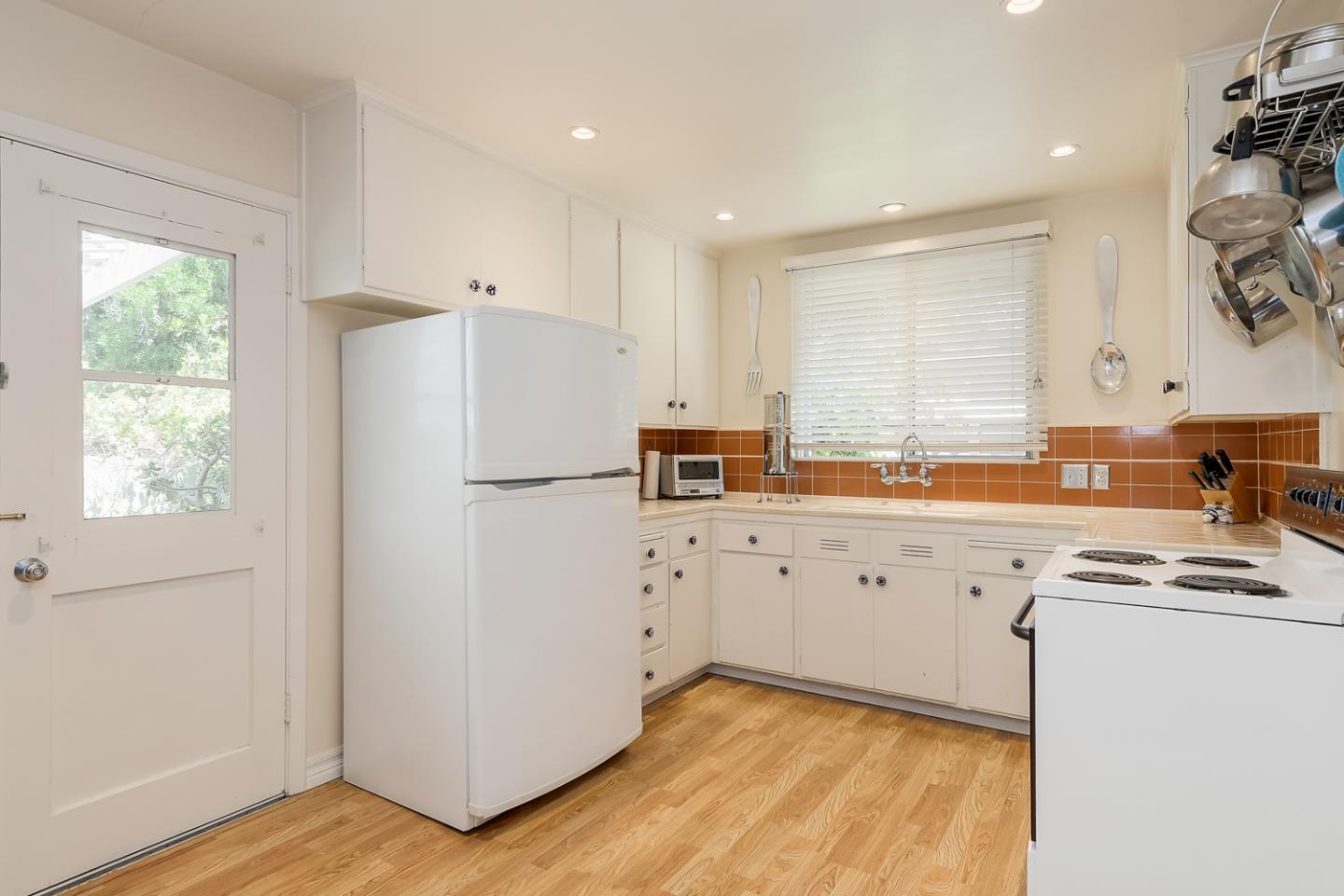 ML81891818 Property Photo 8