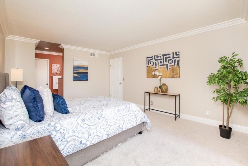 ML81892188 Property Photo 16
