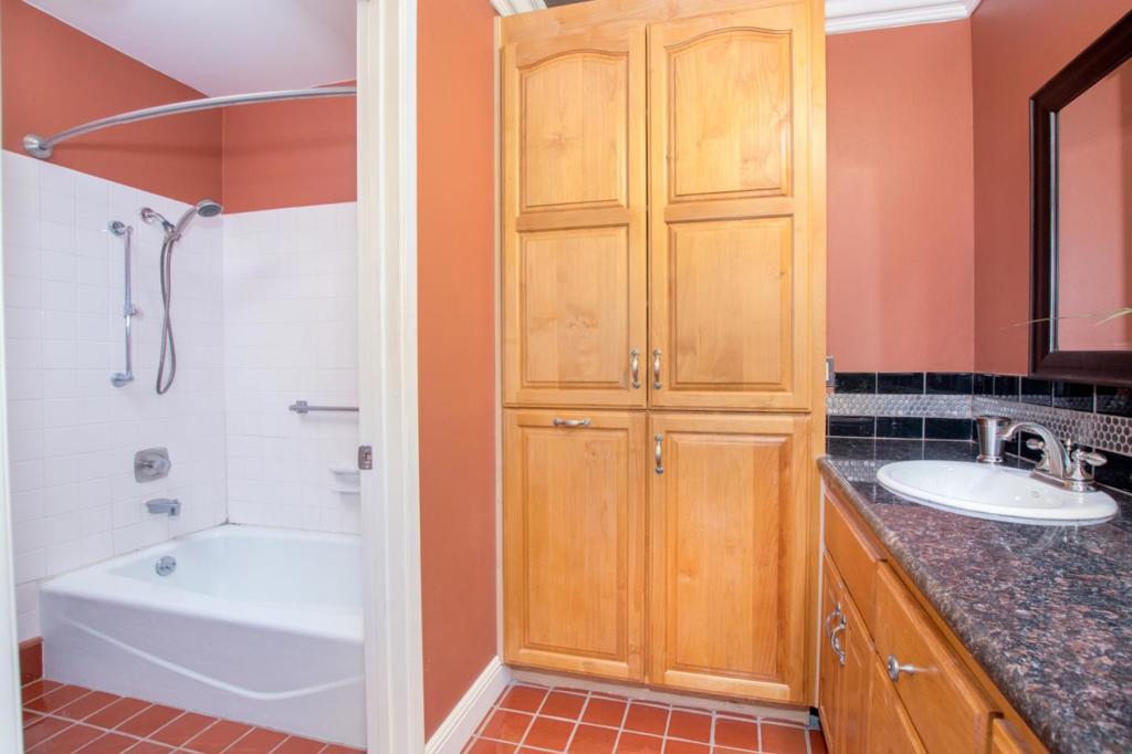 ML81892188 Property Photo 18