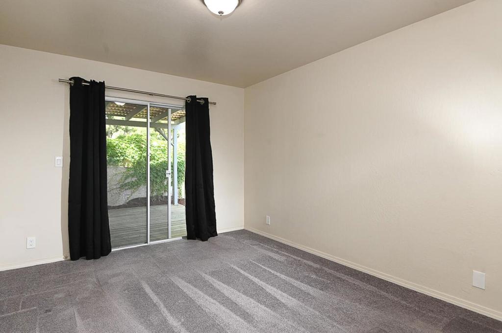 16735 Del Monte Avenue Property Photo 9