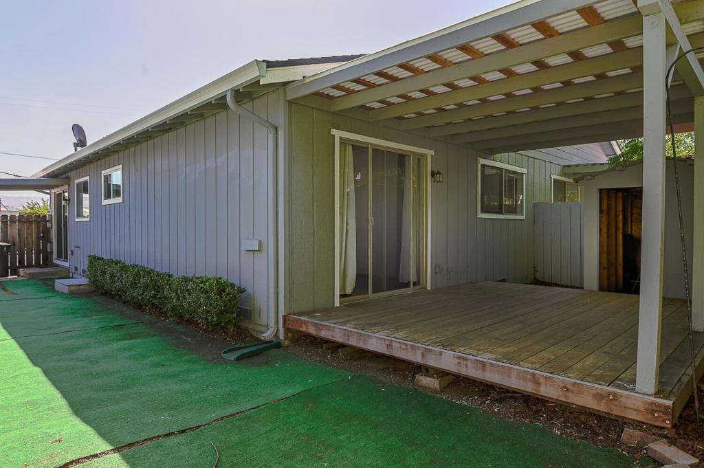 16735 Del Monte Avenue Property Photo 15