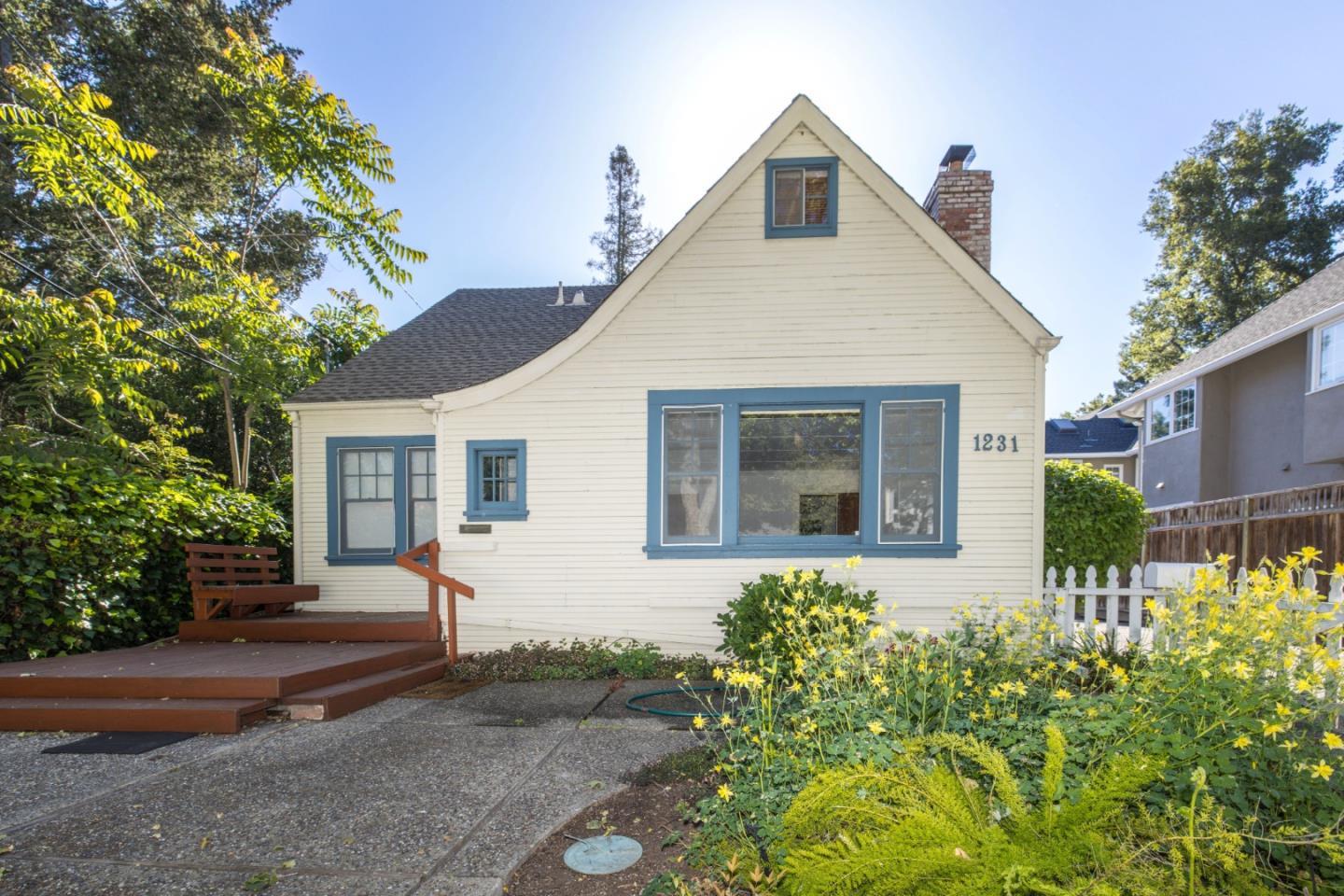 ML81893455 Property Photo 2