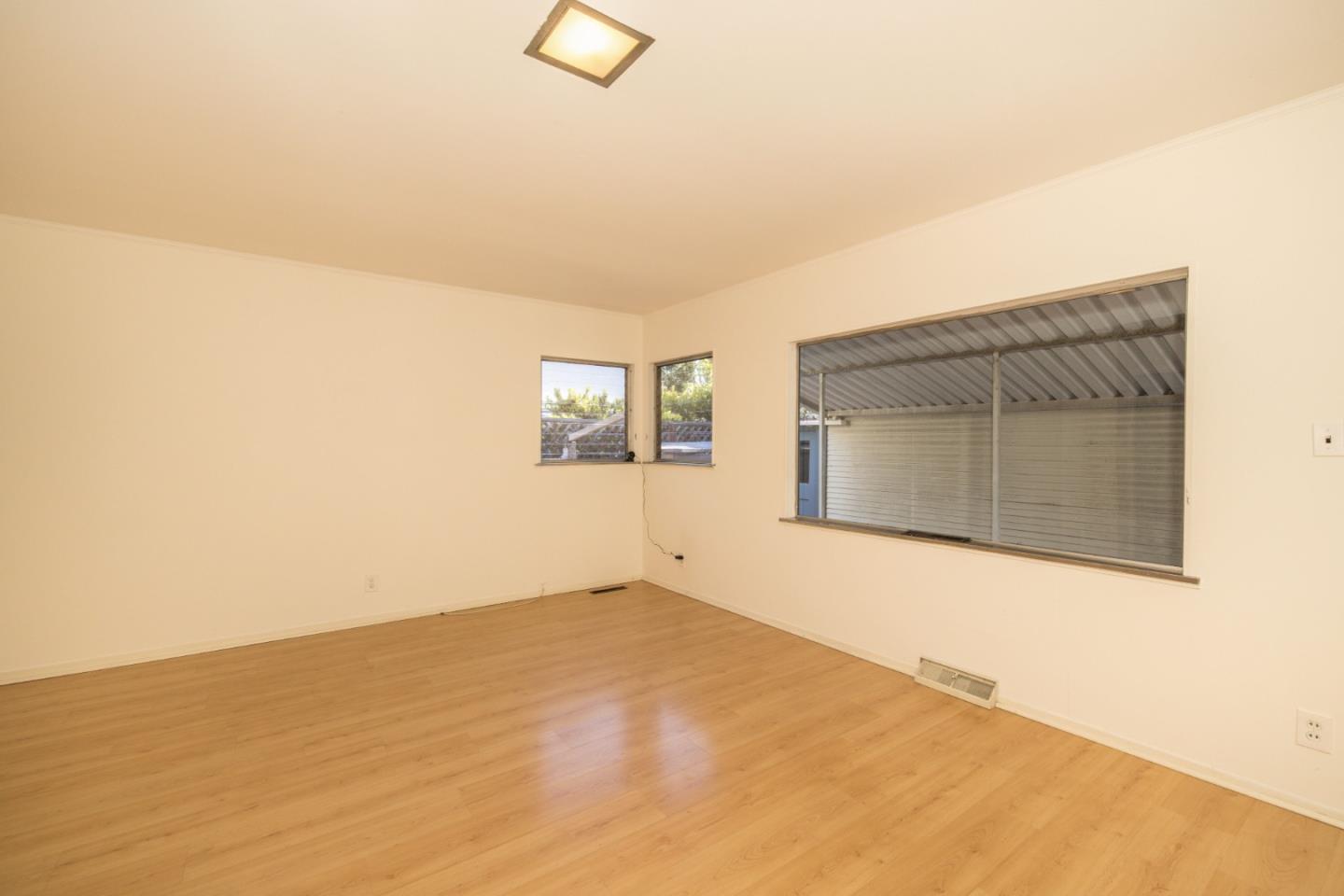 ML81893455 Property Photo 11