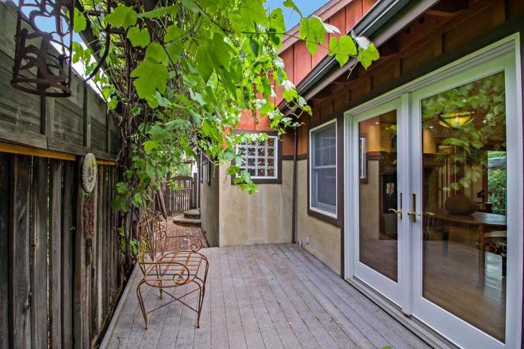 36 Forrest Avenue Property Photo 9