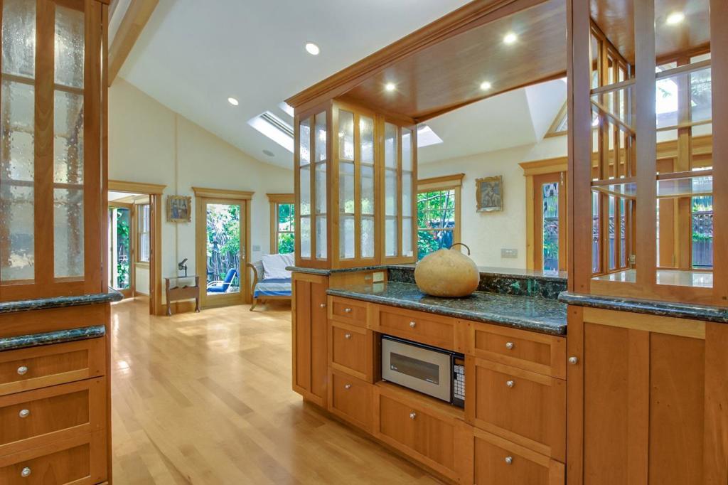 36 Forrest Avenue Property Photo 10
