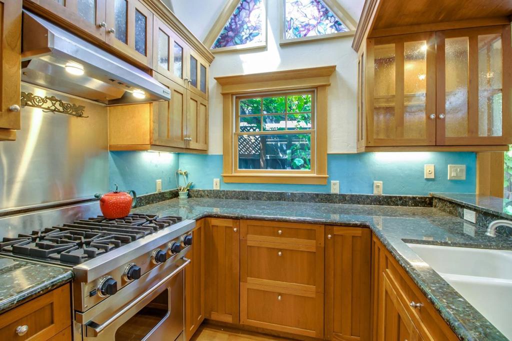 36 Forrest Avenue Property Photo 14
