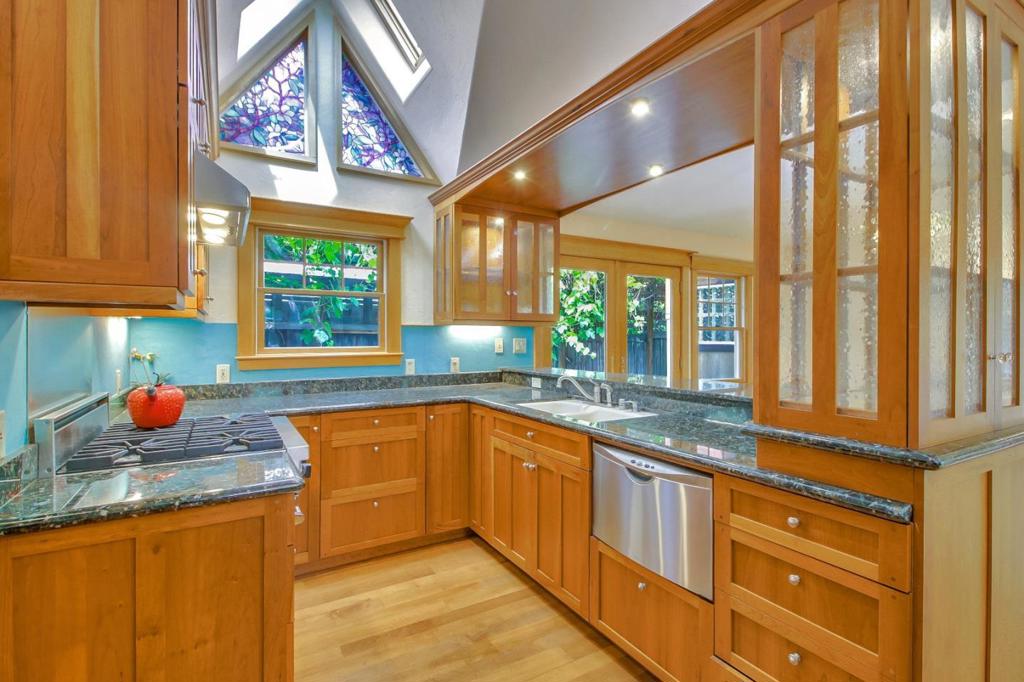 36 Forrest Avenue Property Photo 15