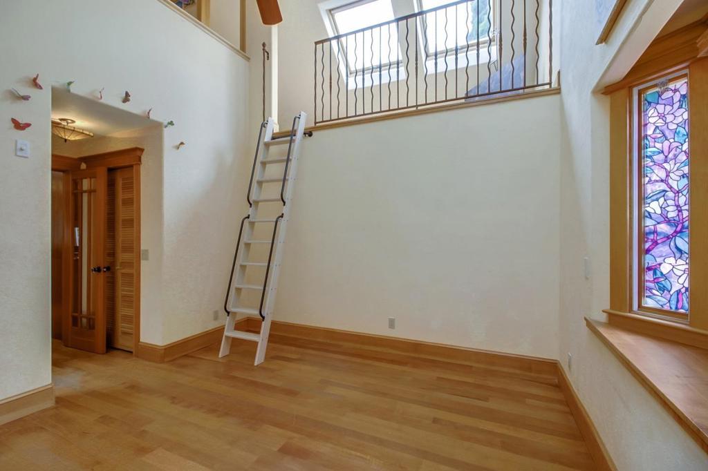 36 Forrest Avenue Property Photo 20