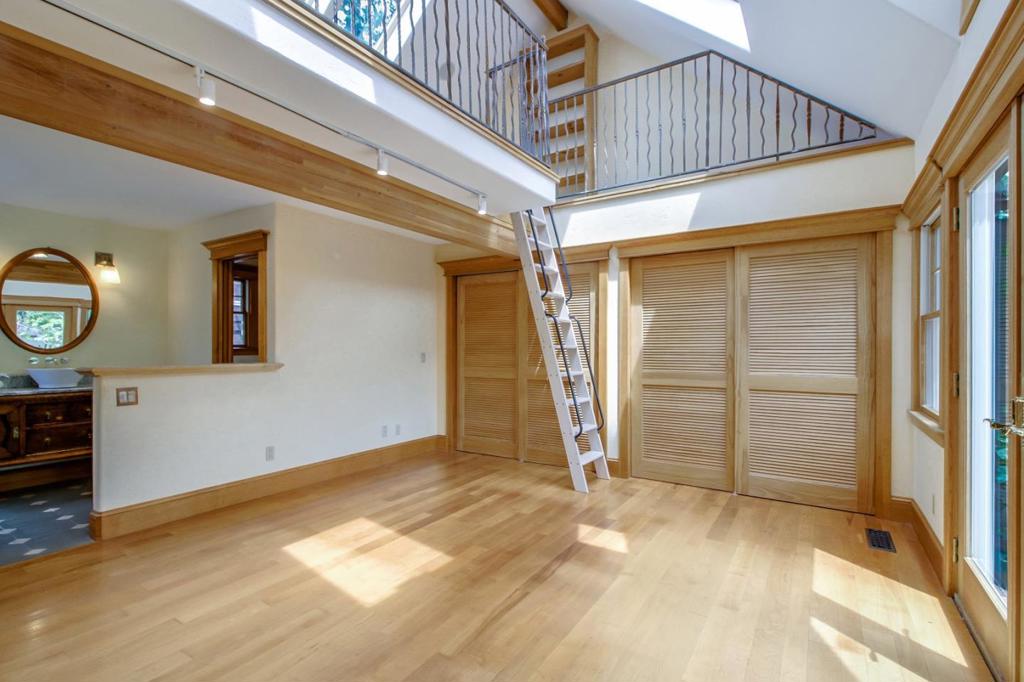 36 Forrest Avenue Property Photo 27