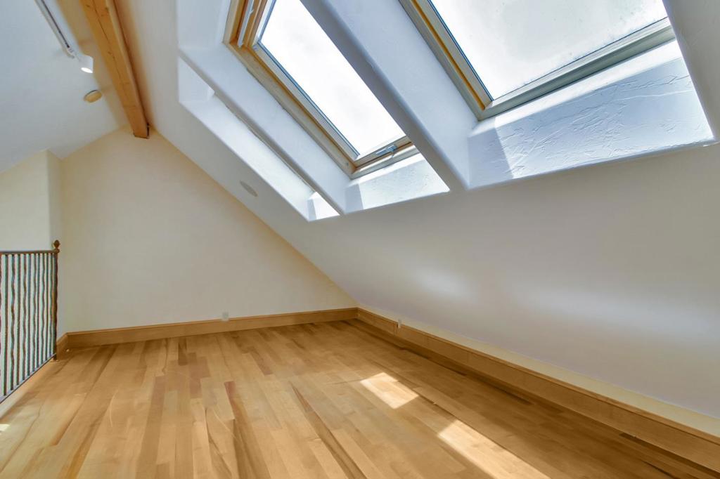 36 Forrest Avenue Property Photo 28