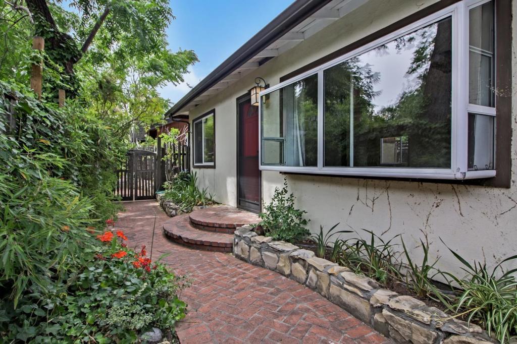 36 Forrest Avenue Property Photo 34