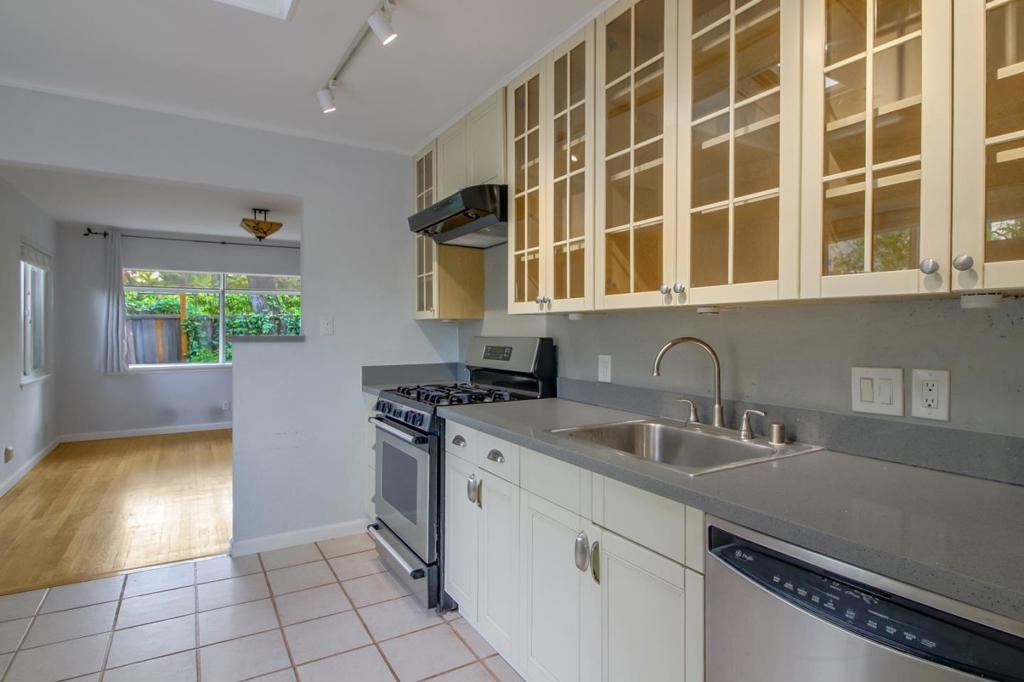 36 Forrest Avenue Property Photo 41