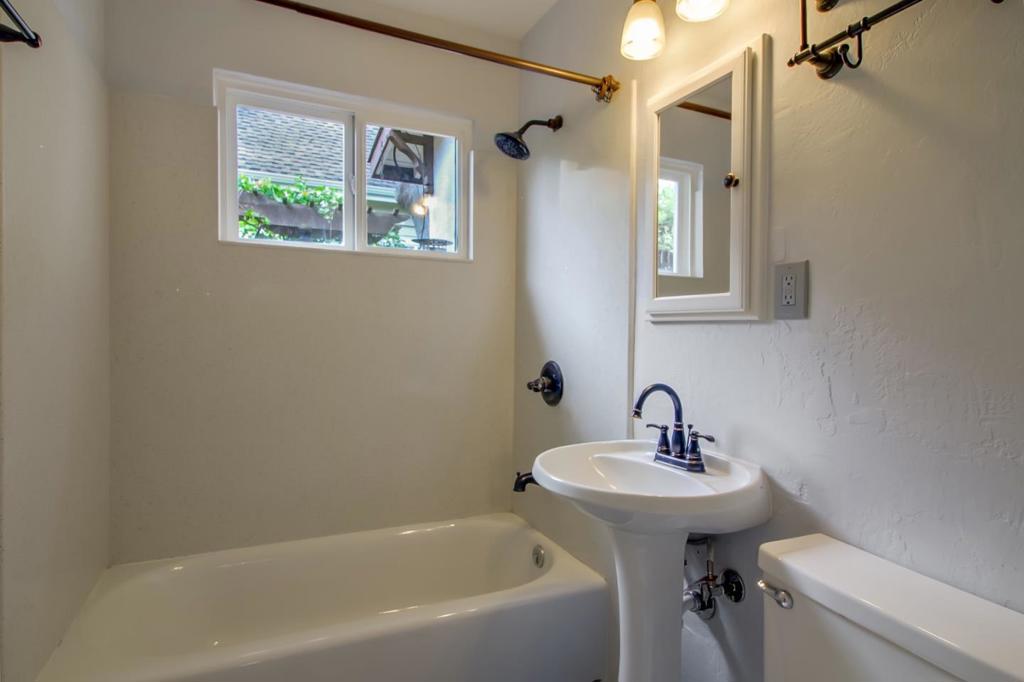 36 Forrest Avenue Property Photo 43