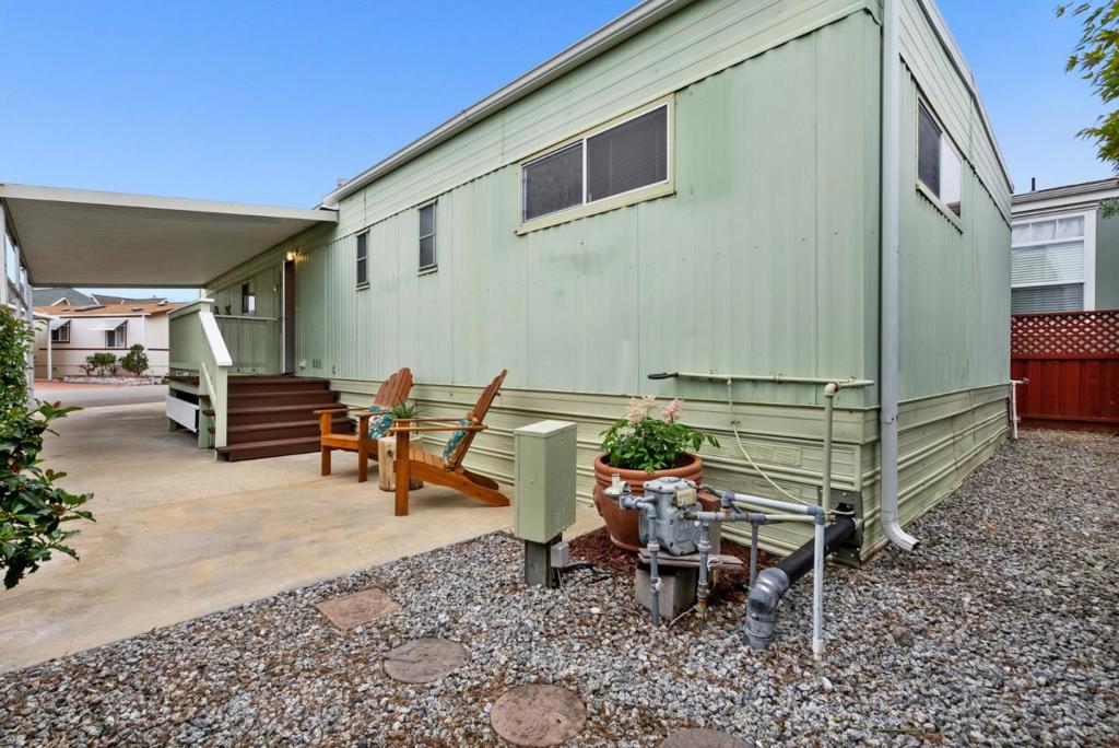 ML81893916 Property Photo 32