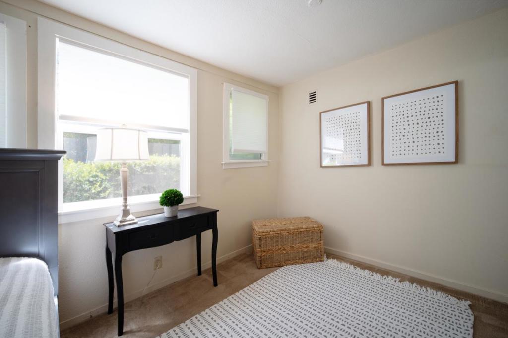 136 2nd Street Property Photo 18