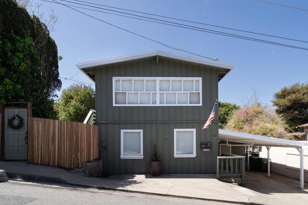 136 2nd Street Property Photo 36