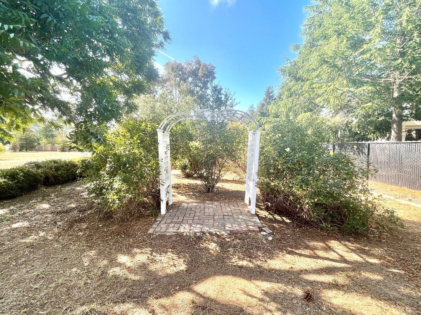 ML81894787 Property Photo 12