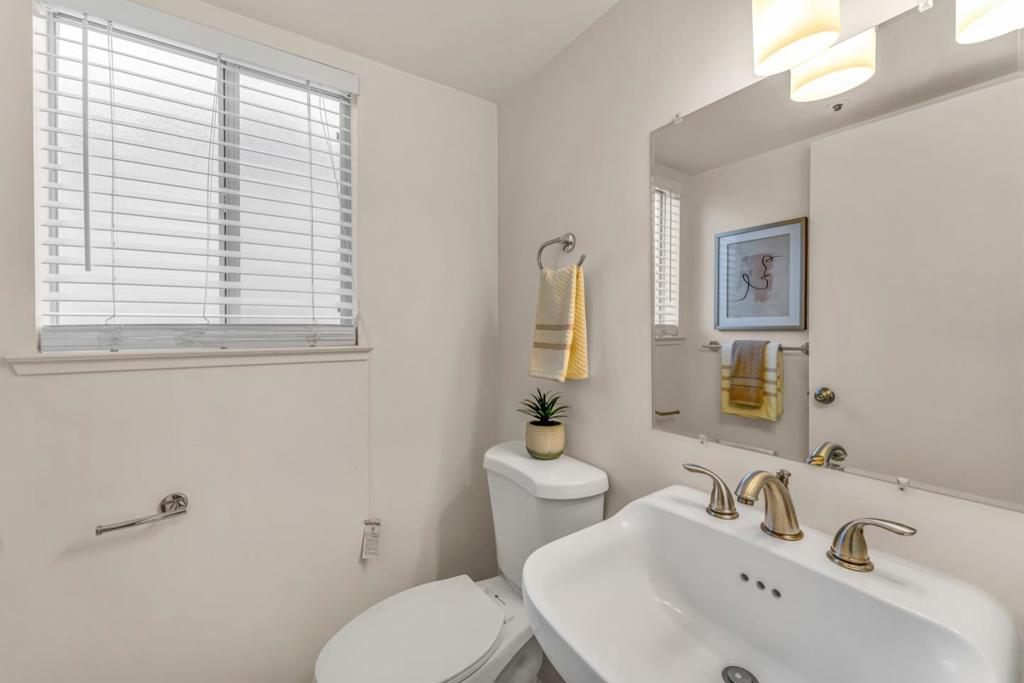 130 Goss Avenue Property Photo 29