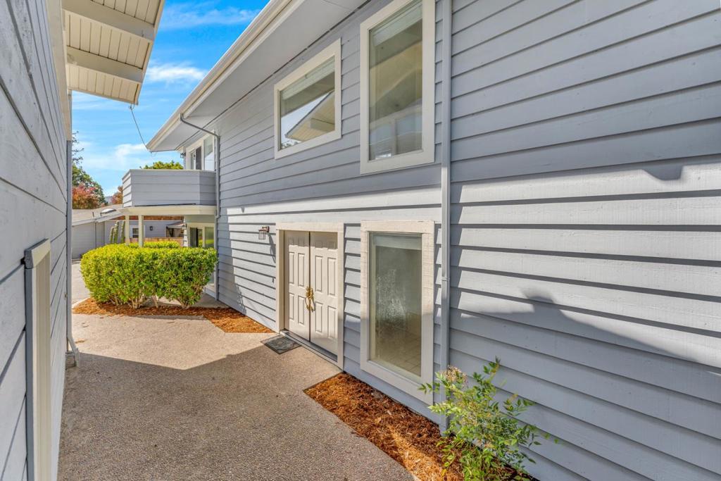 130 Goss Avenue Property Photo 39