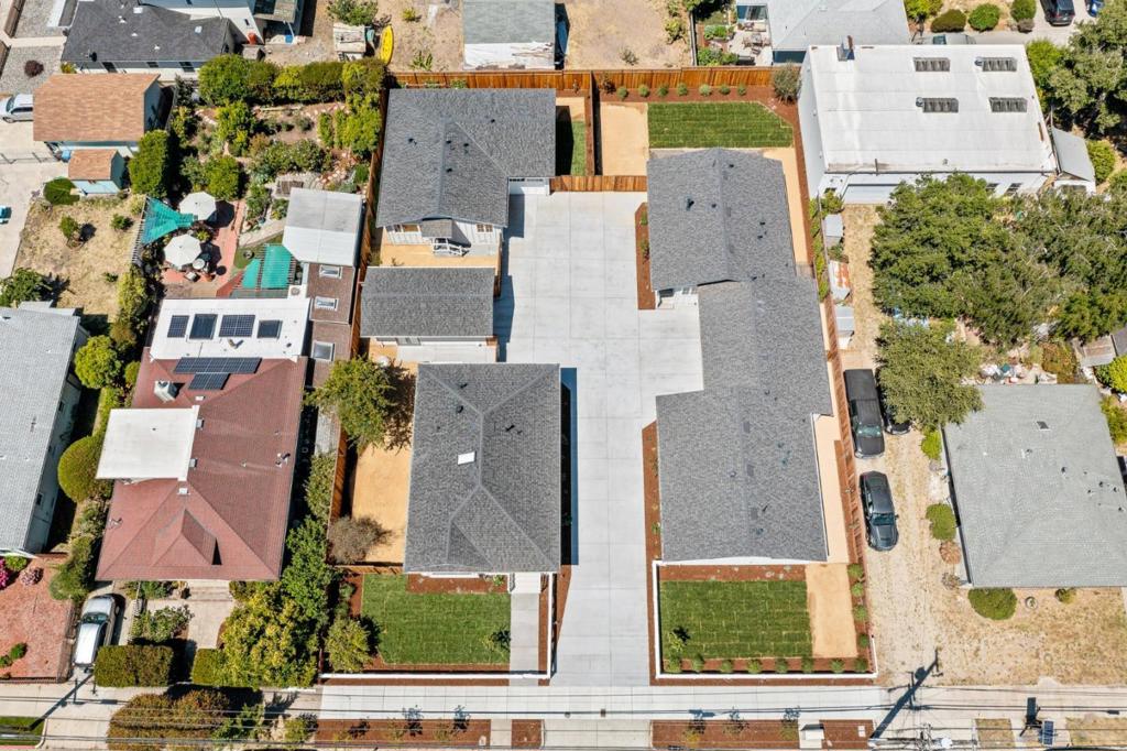 1411 Seabright Avenue Property Photo 4