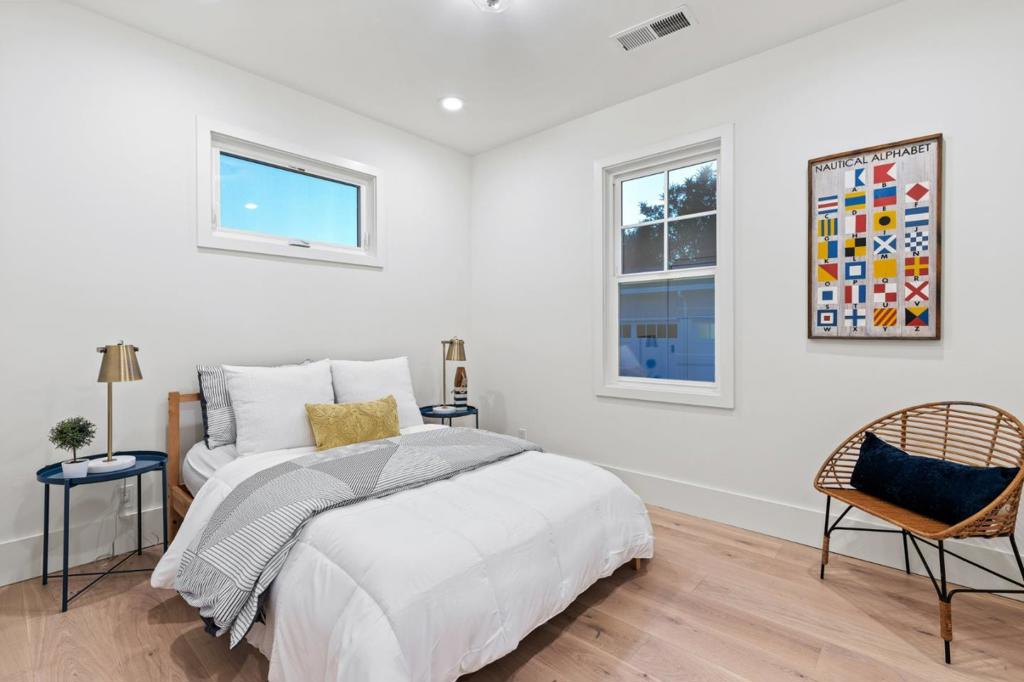 1411 Seabright Avenue Property Photo 15