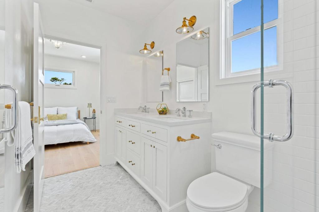 1411 Seabright Avenue Property Photo 18
