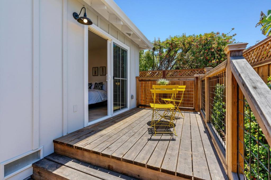 1411 Seabright Avenue Property Photo 50