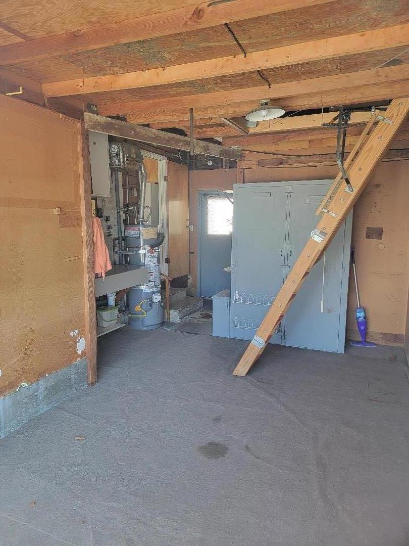 621 W Parr Avenue Property Photo 25