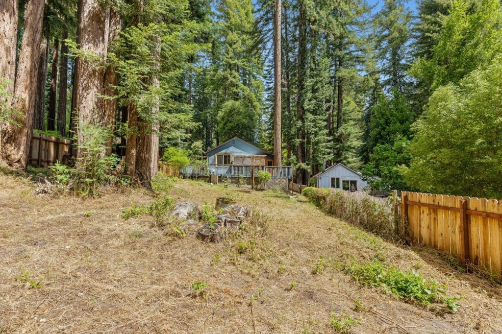 564 Lilac Avenue Property Photo 19
