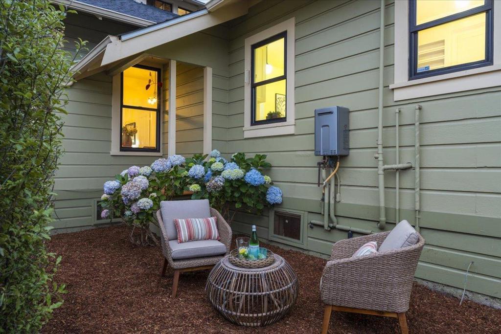 621 Sumner Street Property Photo 17
