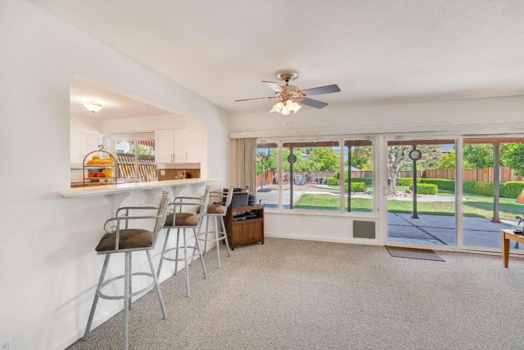 ML81898575 Property Photo 4