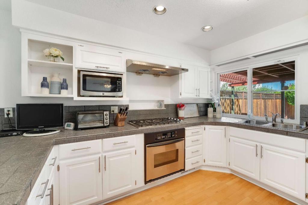 ML81898575 Property Photo 14
