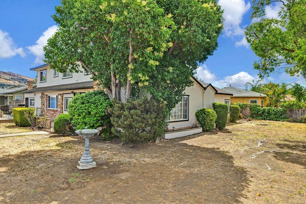 4006 Gion Avenue Property Photo 3