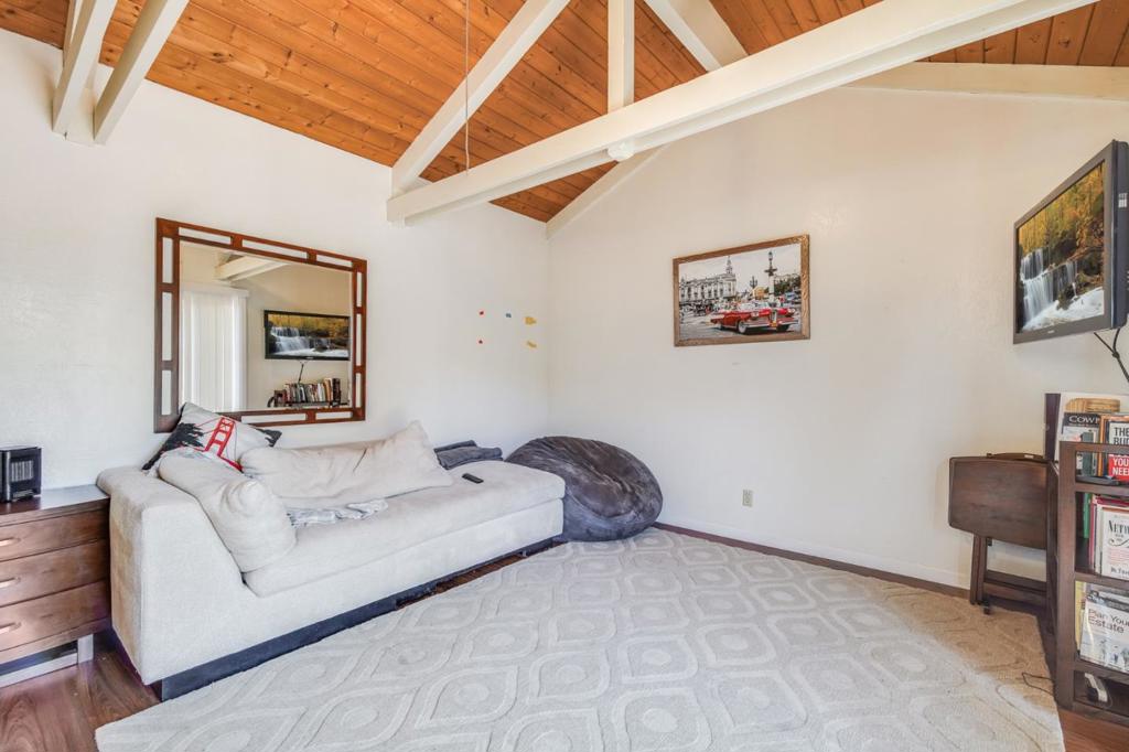 ML81899872 Property Photo 16