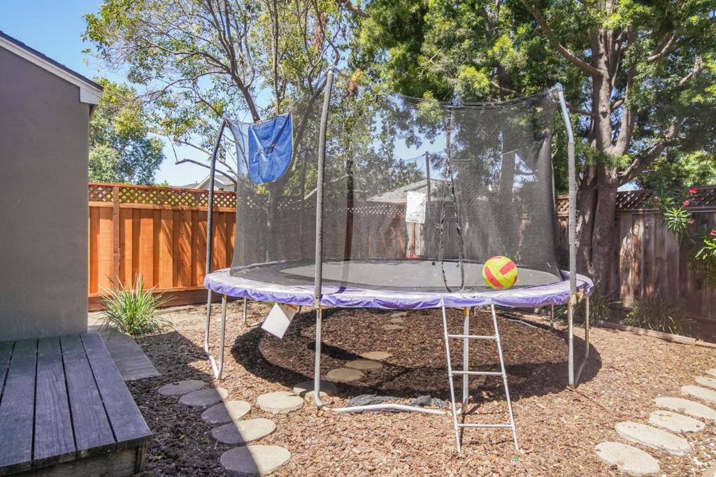 ML81899872 Property Photo 21