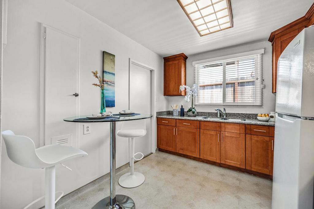 1080 Clark Avenue Property Photo 9