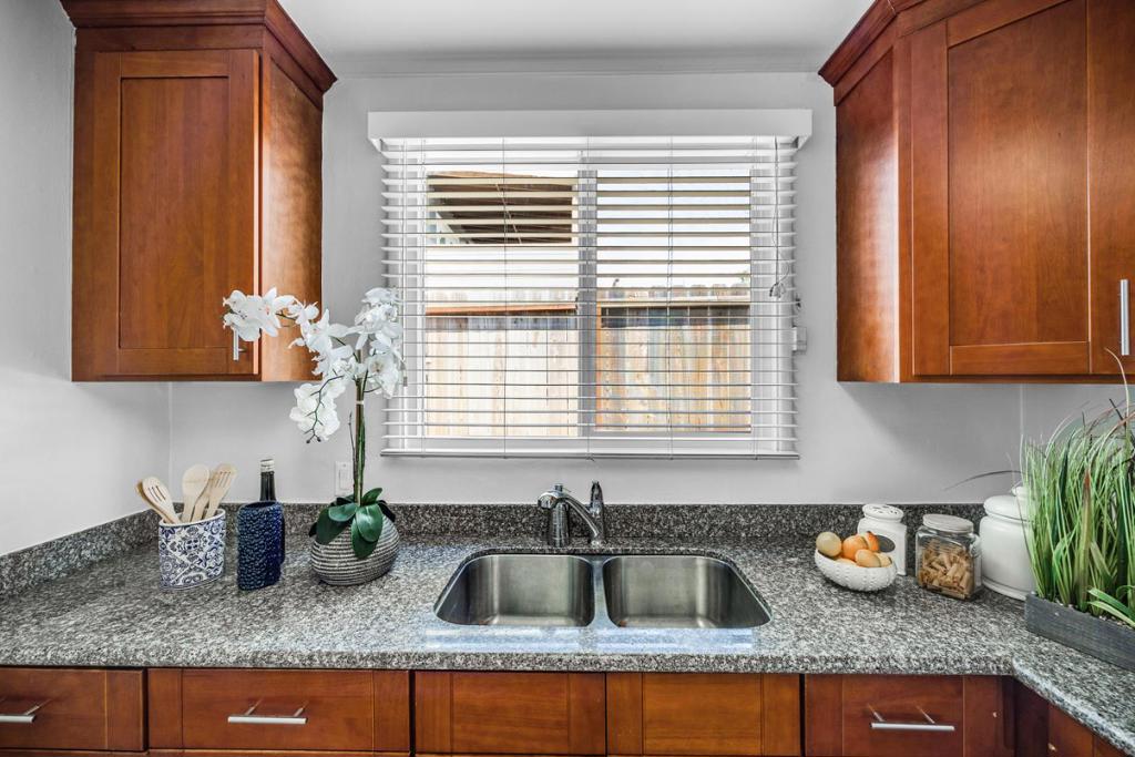 1080 Clark Avenue Property Photo 12