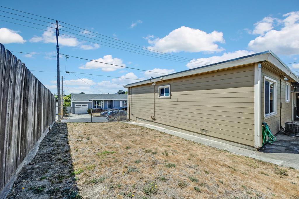 1080 Clark Avenue Property Photo 28