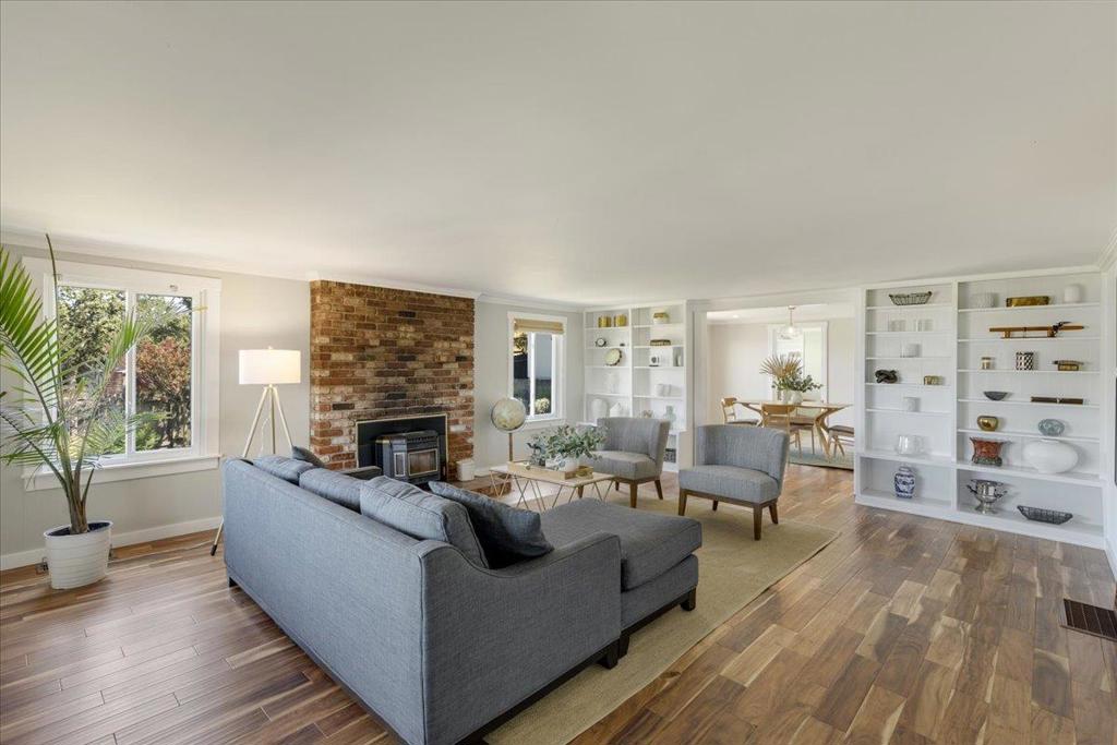 7736 Gravenstein Highway Property Photo 6