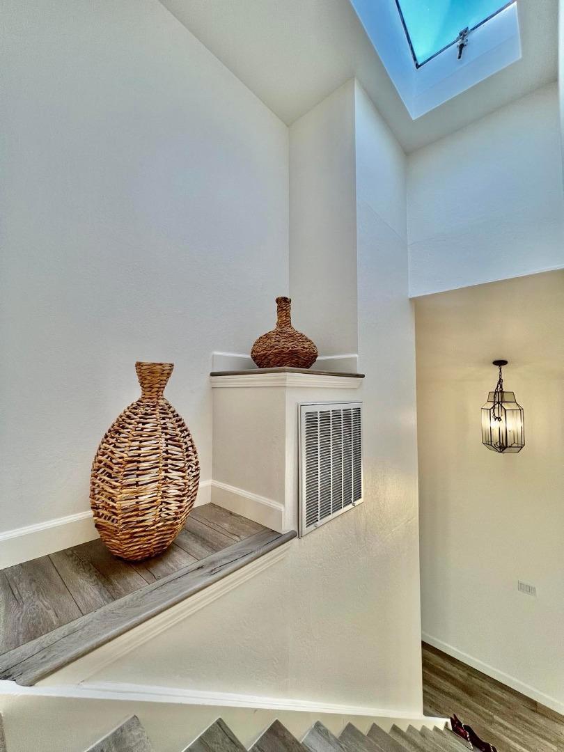6525 Camden Avenue Property Photo 10